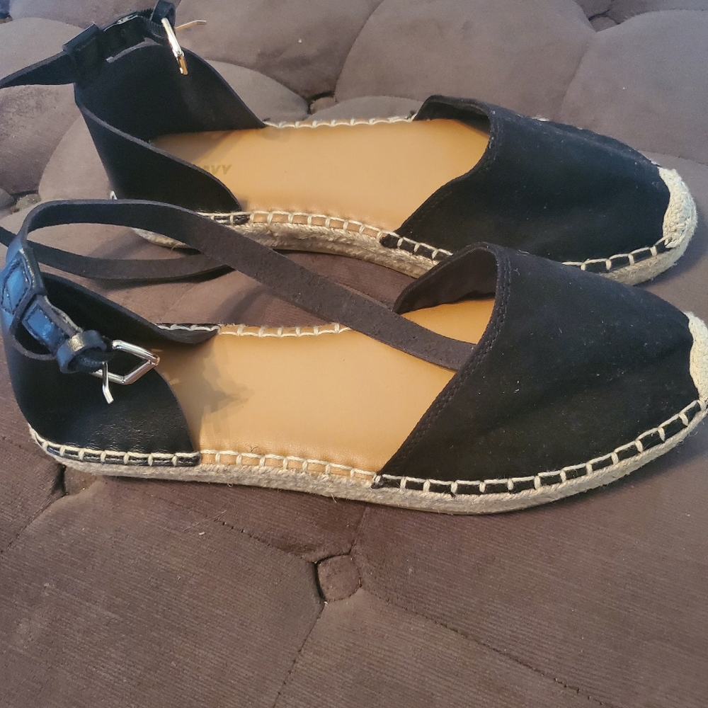 Black flats